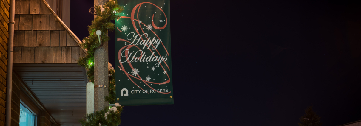 Happy Holidays banner with street pole lights